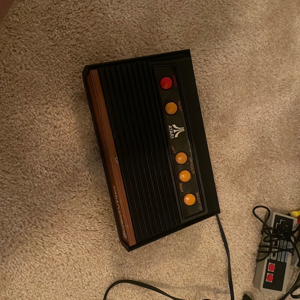 Selling this Atari flash back 2 comes with everything and plays really well